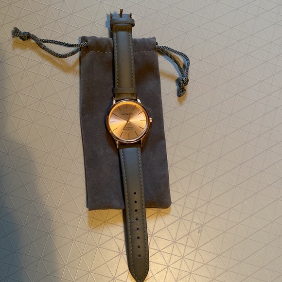 Monroé Rose Gold Charcol Leather Watch - Picture 3 of 6